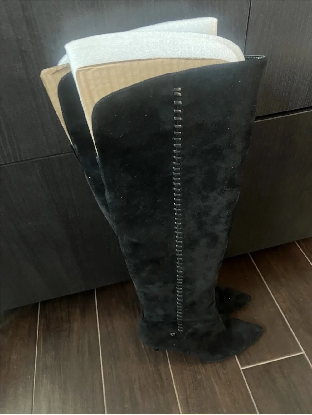 ***Used***Worn 3 Times - Women’s Vince Camuto High Suede Boots Size 12